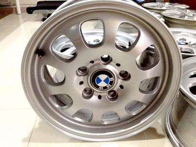แม็กซ์BMW 15 นิ้ว รุ่น10ช่อง สำหรับ E36 E46 ตจว ส่งได้ครับ แม็กซ์BMW 15 นิ้ว รุ่น10ช่อง สำหรับ E36 E46 ตจว ส่งได้ครับ
