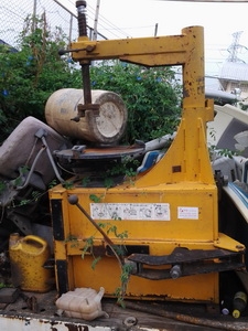 มีมาให้ท่านเลือการรอีกแล้วครับ - เครื่องถอดยาง ใช้ระบบลมทั้งระบบ ไม่ใช้ไฟฟ้า เส้นผ่านศูนย์กลาง 18 นิ้ว