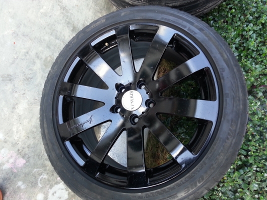 แม็กพร้อมยางขอบ18  5รู114vennendi ยางบริสโตน ปี12 225/45/18 สวยๆ