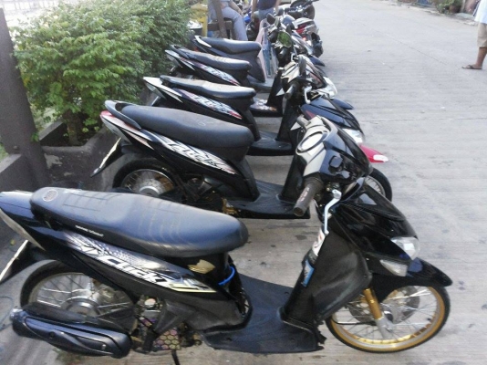 ขายคันละ 9,900 เอกสารพร้อมชุดโอน งดต่อ รถอยู่บางใหญ่ นนทบุรี สนใจโทร 084-3545593 ขายคันละ 9,900 เอกสารพร้อมชุดโอน งดต่อ รถอยู่บางใหญ่ นนทบุรี สนใจโทร 084-3545593