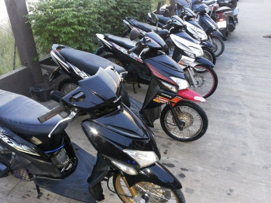 ขายคันละ 9,900 เอกสารพร้อมชุดโอน งดต่อ รถอยู่บางใหญ่ นนทบุรี สนใจโทร 084-3545593 ขายคันละ 9,900 เอกสารพร้อมชุดโอน งดต่อ รถอยู่บางใหญ่ นนทบุรี สนใจโทร 084-3545593