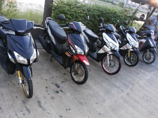 ขายคันละ 9,900 เอกสารพร้อมชุดโอน งดต่อ รถอยู่บางใหญ่ นนทบุรี สนใจโทร 084-3545593 ขายคันละ 9,900 เอกสารพร้อมชุดโอน งดต่อ รถอยู่บางใหญ่ นนทบุรี สนใจโทร 084-3545593