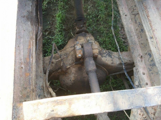 ขายรถสิบล้อหน้ายาว รหัสเครื่อง 6BD1  165 แรง หางขึ้นแม็คโคร  มีเล่มทะเบียนพร้อม