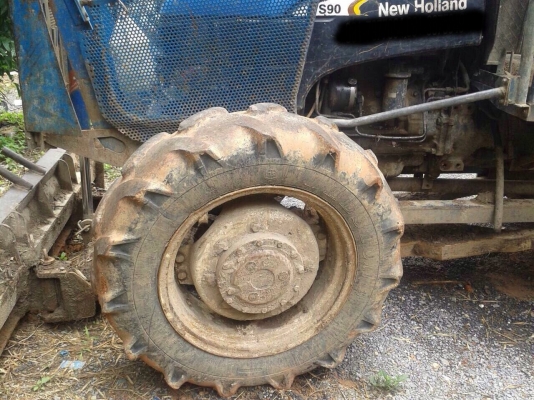 ขายรถไถ New HoIIand TS90 กรองใหญ่ เอกสารเล่มทะเบียน สนใจโทร 081-9701072