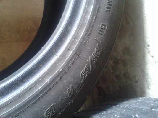 ขายยางมือสอง