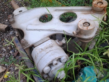 สินค้าสุดฮิตทาแล้วครับ - หัวกระแทก หัวเจาะ สำหรับรถขุด / แบคโฮ FURUKAWA HB100 (PC 30) สินค้าสุดฮิตทาแล้วครับ - หัวกระแทก หัวเจาะ สำหรับรถขุด / แบคโฮ FURUKAWA HB100 (PC 30)