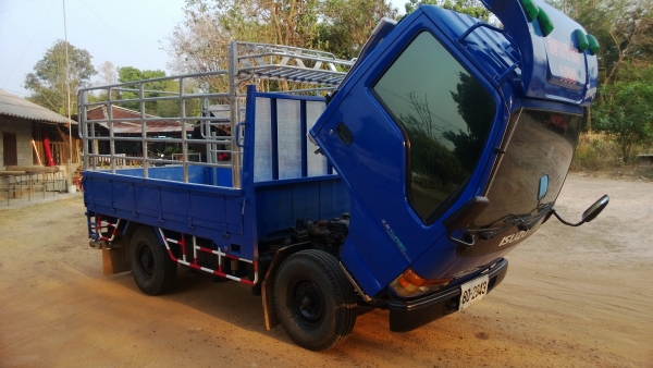 4 ล้อกลาง ISUZU NKR 100 แรง ห้างแท้ รถไม่ติดเวลา