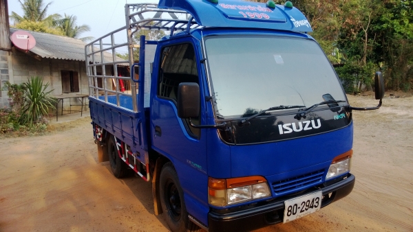 4 ล้อกลาง ISUZU NKR 100 แรง ห้างแท้ รถไม่ติดเวลา