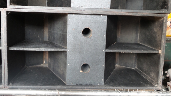 ขายตู้ ลำโพง กลางแจ้ง พร้อมดอก 18 นิ้ว