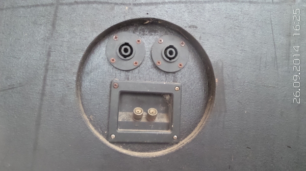 ขายตู้ ลำโพง กลางแจ้ง พร้อมดอก 18 นิ้ว