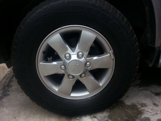 ขาย อีซูสุ 4 ประตู ไฮเรนเดอร์ ปี2548