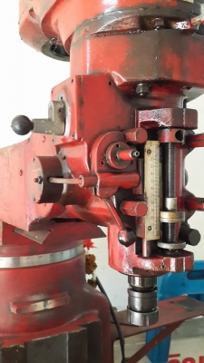 ขายครับขายมิลลิ่ง เบอร์ 3 พิเศษ ระยะทำงานเท่า เบอร์ 4 เครื่องแน่น สภาพใช้งานอยู่ อุปกรณ์ครบ ยกชุด ตามรูป แปลงเป็นไฟบ้านให้แล้ว ขอ 65000 บาท เอกปทุม0814583376