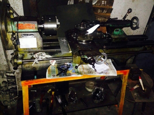 ขายครับขายเครื่องกลึงตั่งโต๊ะ สภาพใช้งาน ไฟบ้าน พร้อมใช้ 23000 บาท