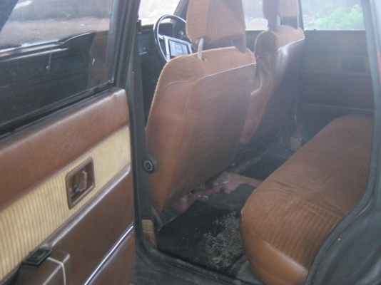 ขายวอลโว่ เครื่องโตโยต้า1เจ เกียร์ออโต ติดแกสLPG33000