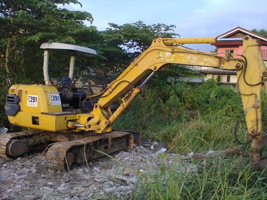 รับขุดดิน ดินลูกรัง ถมที่ รื้อป่า รื้อท่อ ฝังท่อ ปรับพื้นที่ กดเข็มและให้เช่ารถแบคโฮ ไปทุก จ. ราคา /ชม 500 บ.รายวัน/4000
