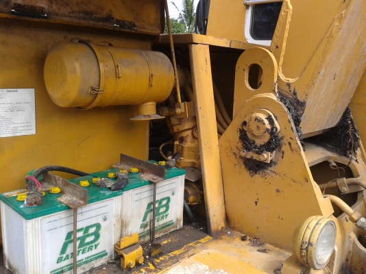 มาอีกแล้วรถพร้อมลุยงานKOMATSU PC 60-1 สภาพเก่านอก สีเดิมๆพร้อมใช้ มาอีกแล้วรถพร้อมลุยงานKOMATSU PC 60-1 สภาพเก่านอก สีเดิมๆพร้อมใช้