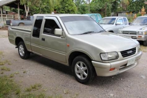 1997 Isuzu spacecab เครื่องดี คัชชีสวย คานหน้าเดิม สีบางรอบคันและมีรถราคาถูกๆๆๆ ขายราคาส่ง ราคาพ่อค้า เชิญชมรายละเอืยดที่เว็บ www.rodban.net