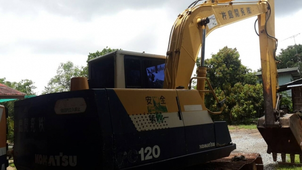 ขายรถขุดแบ็คโคเก่านอก โคมัสสุ PC120-5 ระบบไฟฟ้าเต็ม รุ่นพิเศษ ตัวเดินเทียบเท่า200 บูมยาวพิเศษ เครื่องดี เดิมนอกช่วงล่างแน่น แอร์เย็น จอขึ้น