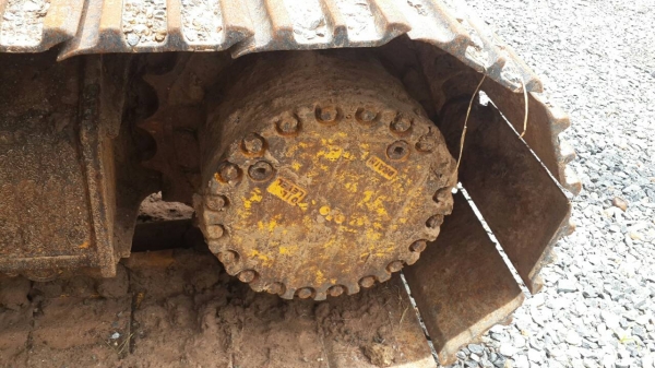 ขายรถขุดแบ็คโคเก่านอก โคมัสสุ PC120-5 ระบบไฟฟ้าเต็ม รุ่นพิเศษ ตัวเดินเทียบเท่า200 บูมยาวพิเศษ เครื่องดี เดิมนอกช่วงล่างแน่น แอร์เย็น จอขึ้น