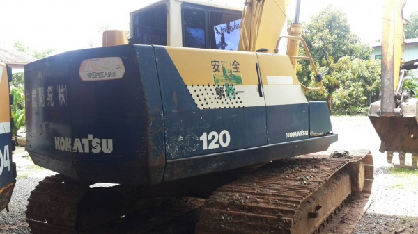 ขายรถขุดแบ็คโคเก่านอก โคมัสสุ PC120-5 ระบบไฟฟ้าเต็ม รุ่นพิเศษ ตัวเดินเทียบเท่า200 บูมยาวพิเศษ เครื่องดี เดิมนอกช่วงล่างแน่น แอร์เย็น จอขึ้น