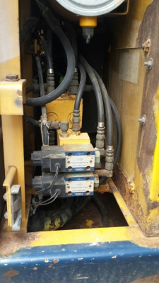 ขายรถขุดแบ็คโคเก่านอก โคมัสสุ PC120-5 ระบบไฟฟ้าเต็ม รุ่นพิเศษ ตัวเดินเทียบเท่า200 บูมยาวพิเศษ เครื่องดี เดิมนอกช่วงล่างแน่น แอร์เย็น จอขึ้น