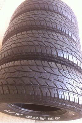 ยาง  Naxxis 265/75/16 ปี12