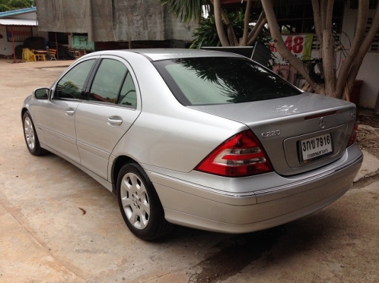 BENZ C220 CDI ( ดีเชล )