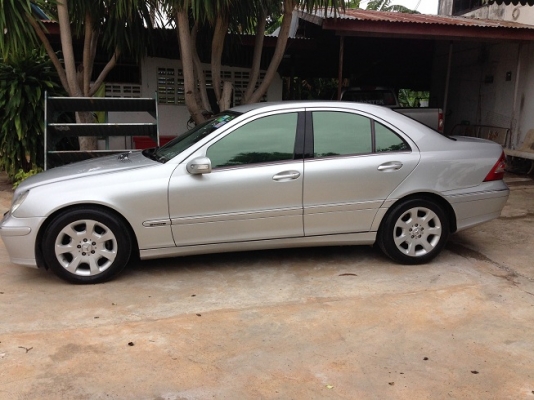 BENZ C220 CDI ( ดีเชล )