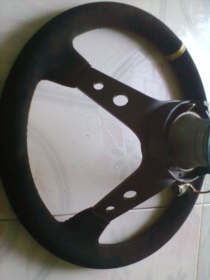 พวงมาลัยก้านยก สวย ไม่มีตำหนิ