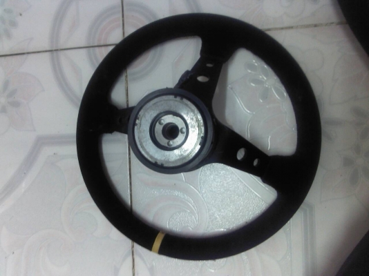 พวงมาลัยก้านยก สวย ไม่มีตำหนิ