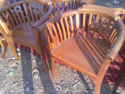 ชุดโต๊ะไม้ สวยๆ