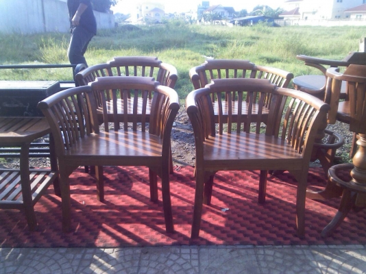 ชุดโต๊ะไม้ สวยๆ