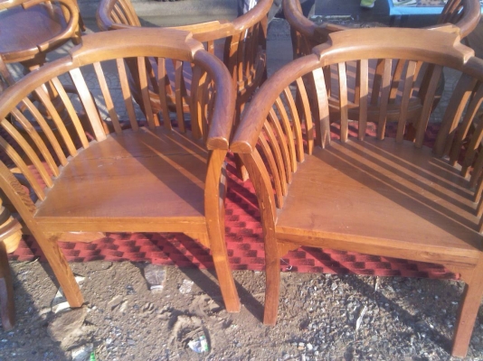 ชุดโต๊ะไม้ สวยๆ