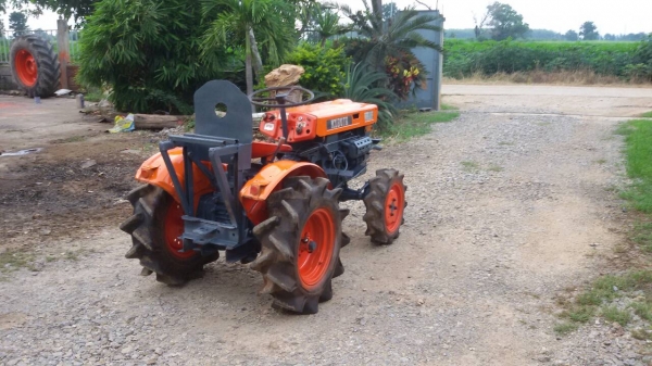 ขายครับ KUBOTA B6000 เครื่องดี เกียร์ดี พร้อมโรตารี่ ครับ ขายครับ KUBOTA B6000 เครื่องดี เกียร์ดี พร้อมโรตารี่ ครับ