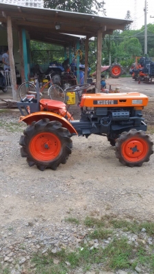 ขายครับ KUBOTA B6000 เครื่องดี เกียร์ดี พร้อมโรตารี่ ครับ ขายครับ KUBOTA B6000 เครื่องดี เกียร์ดี พร้อมโรตารี่ ครับ