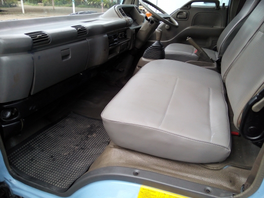 6 ล้อกลาง ISUZU NPR66LX5-T 120 แรงม้า * ยาว 4.30 ม. * รถสวยเดิม+สวยจริง_สภาพพร้อมใช้งาน * รถห้างแท้ * มีเล่มพร้อม * 6 ล้อกลาง ISUZU NPR66LX5-T 120 แรงม้า * ยาว 4.30 ม. * รถสวยเดิม+สวยจริง_สภาพพร้อมใช้งาน * รถห้างแท้ * มีเล่มพร้อม *