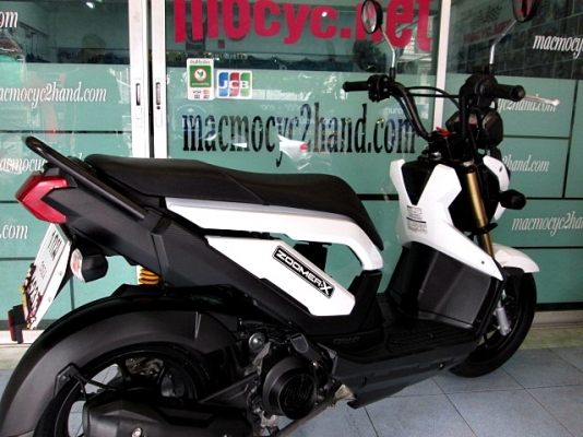 ZOOMER สีขาว สวยสะอาด เป็นที่นิยม รถเดือน สค. ปี 56 ไมล์ 3785 โล  สภาพสวยๆ แถม 2 รายการ 39900