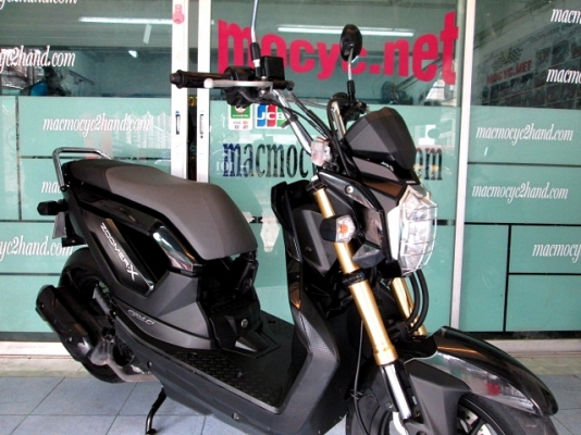 ZOOMER สีดำ ตัวท๊อป คอมบายเบลก รถเดือน ก.ย ปี 56 ไมล์ 6410โล  สภาพสวยๆ แถม 2 รายการ 39900