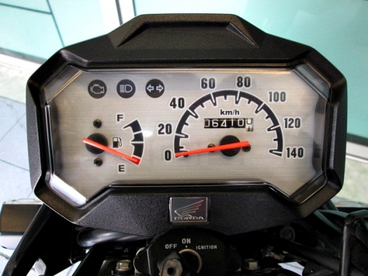 ZOOMER สีดำ ตัวท๊อป คอมบายเบลก รถเดือน ก.ย ปี 56 ไมล์ 6410โล  สภาพสวยๆ แถม 2 รายการ 39900