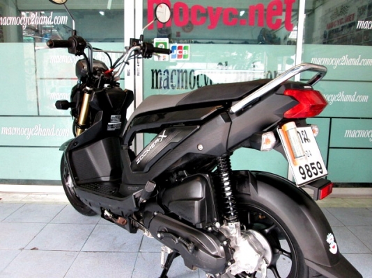 ZOOMER สีดำ ตัวท๊อป คอมบายเบลก รถเดือน ก.ย ปี 56 ไมล์ 6410โล  สภาพสวยๆ แถม 2 รายการ 39900