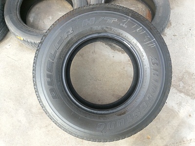 ขายยาง265/70/16 ปี 11/3เส้นปี10/1เส้น BRIDGESTONE DUELER HT 840 ขายยาง265/70/16 ปี 11/3เส้นปี10/1เส้น BRIDGESTONE DUELER HT 840   1 ชุด