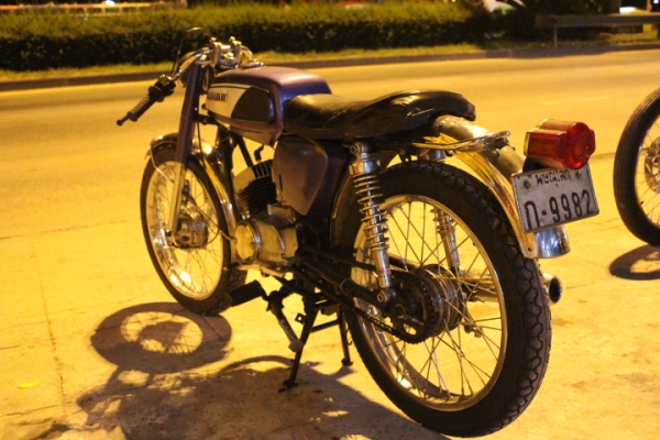 ขายรถ คลาสสิก คาวา gs ไม่มีเอกสารนะครับ 12500