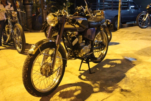 ขายรถ คลาสสิก คาวา gs ไม่มีเอกสารนะครับ 12500