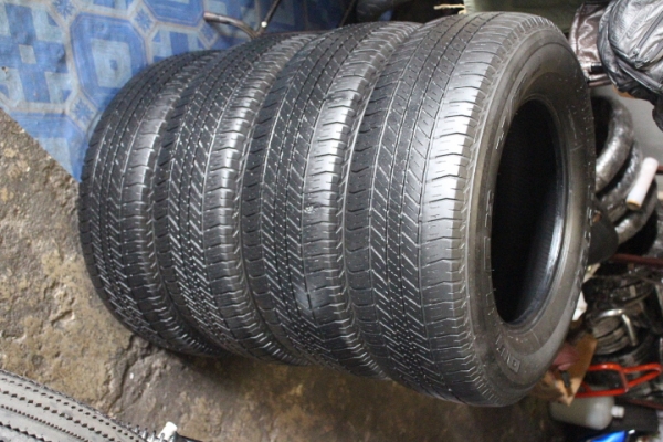 ขายยาง\%สภาพสวย 265/65/17 ปี2012 สภาพตามรูป 7500  สมุทรปราการครับ