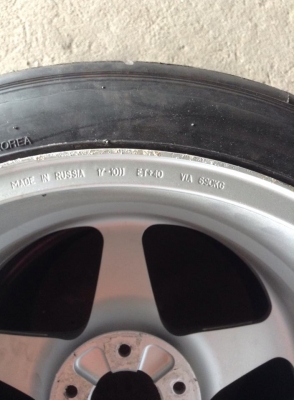 แมคแท้evo 17กว้าง10นิ้ว 1คู่ พร้อมยางkumho สลิค 240/61 ยางปี12