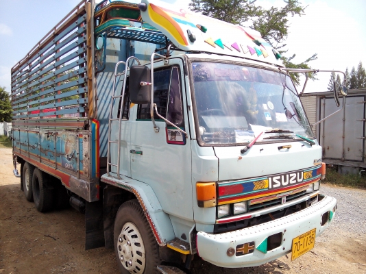 10 ล้อ 1 เพลา *นางฟ้า* ISUZU Super Rocky FVM32MR 195 แรงม้า *ยาว 6.20 ม.* รถสวยเดิม * รถห้างแท้ * มีเล่มพร้อม * 10 ล้อ 1 เพลา *นางฟ้า* ISUZU Super Rocky FVM32MR 195 แรงม้า *ยาว 6.20 ม.* รถสวยเดิม * รถห้างแท้ * มีเล่มพร้อม *