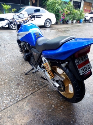 โอ บางนา ขาย cb400 ปี96 ทะเบียนพร้อมโอน รถพร้อมใช้ สีทำมาใหม่ทั้งคัน โซ่เสตอร์ ยางเต็ม ราคา 74000 บาท โอ บางนา ขาย cb400 ปี96 ทะเบียนพร้อมโอน รถพร้อมใช้ สีทำมาใหม่ทั้งคัน โซ่เสตอร์ ยางเต็ม ราคา 74000 บาท