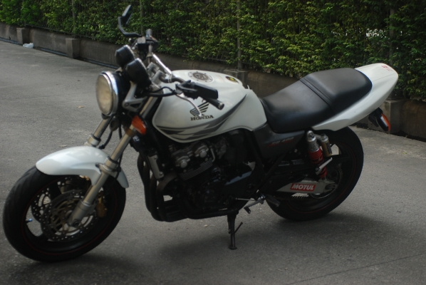 โอ บางนา ขาย cb 400เทค1 ปี2000 สำเนาทะเบียน เครื่องดี รถพร้อมใช้งาน ยางเต็ม ราคา 69000 บาท โอ บางนา ขาย cb 400เทค1 ปี2000 สำเนาทะเบียน เครื่องดี รถพร้อมใช้งาน ยางเต็ม ราคา 69000 บาท