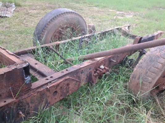 ISUZU หัวยาว หางปลา พร้อมคานหน้า คานหลังไม่มี ทะเบียนไม่ต้องถามถึงครับราคานี้เลย