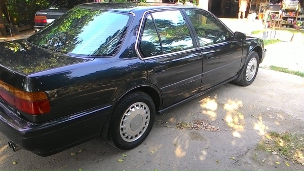 ขายรถเก๋ง HONDA ACCORD 2.0 EXi ตาเพชร รถสวย ราคาถูก (ขายแล้วนะครับ) ขายรถเก๋ง HONDA ACCORD 2.0 EXi ตาเพชร รถสวย ราคาถูก (ขายแล้วนะครับ)